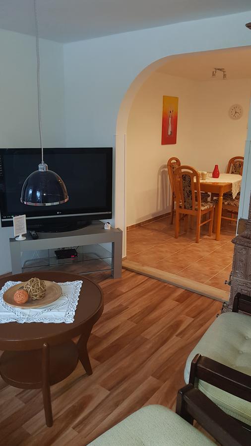 Apartman Marcela Libouchec Buitenkant foto